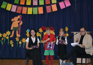 Wywiad Tosi i Plastusia z dyrekcją szkoły.